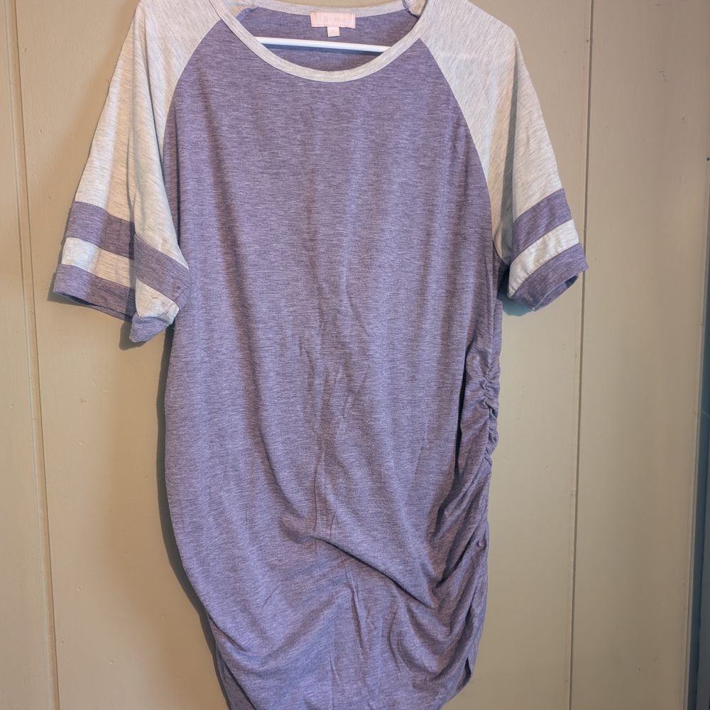 Amazon Women's Short Sleeve Tee - Purple and Gray